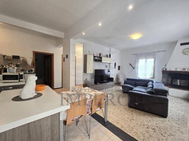 Villa Indipendente in vendita a Bevera, Ventimiglia