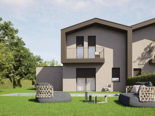 Villa Indipendente in vendita a Verano Brianza, Lombardia