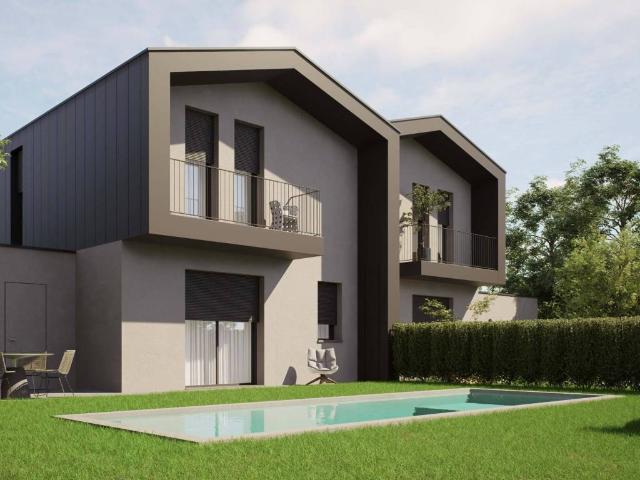 Villa Indipendente in vendita a Verano Brianza, Lombardia