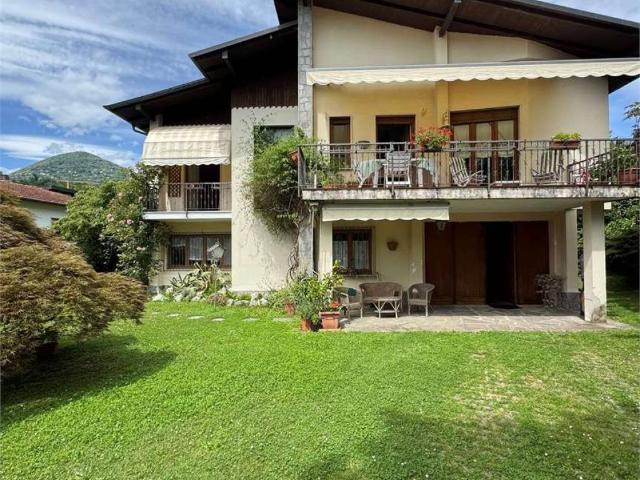 Villa Indipendente in vendita a Biganzolo, Piemonte