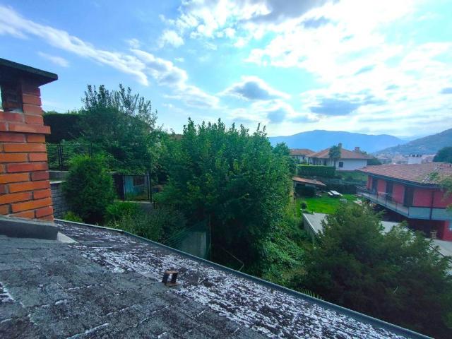 Villa Indipendente in vendita a Biganzolo, Piemonte