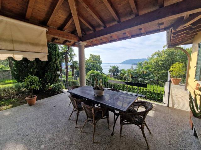 Villa Indipendente in vendita a Pallanza, Piemonte
