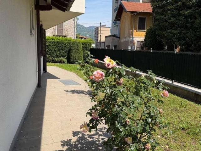 Villa Indipendente in vendita a Pallanza, Piemonte