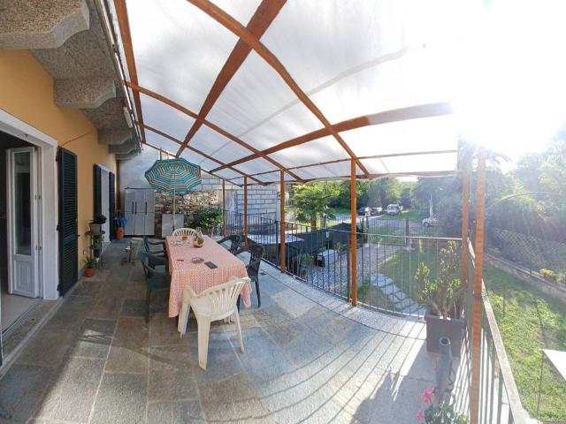 Villa Indipendente in vendita a Zoverallo, Verbania