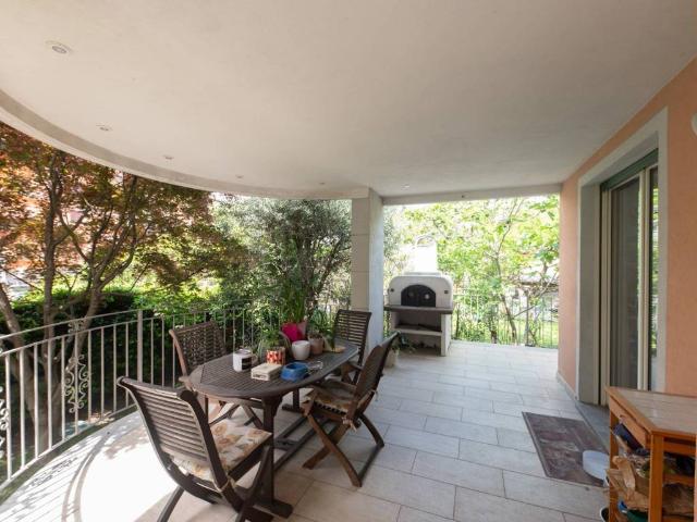 Villa Indipendente in vendita a Zoverallo, Piemonte