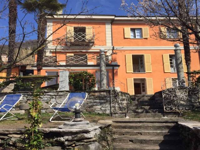 Villa Indipendente in vendita a Suna, Piemonte