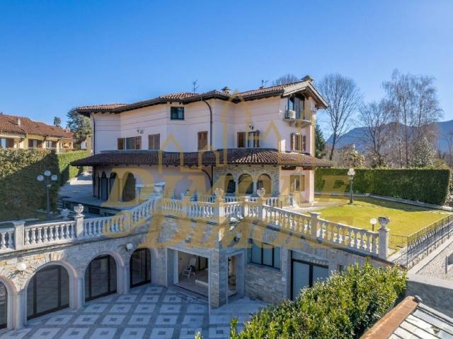 Villa Indipendente in vendita a Biganzolo, Piemonte