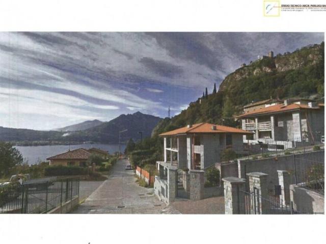 Villa Indipendente in vendita a Somasca, Vercurago