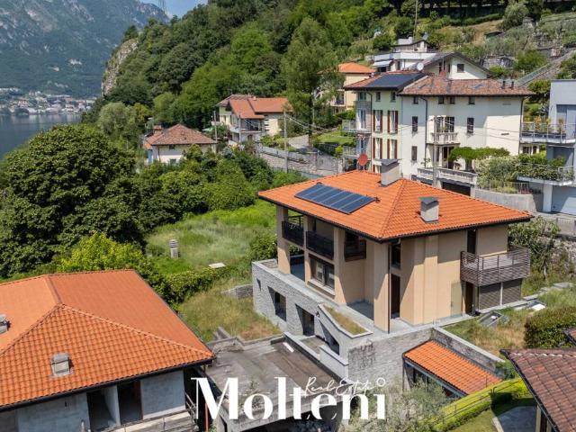 Villa Indipendente in vendita a Somasca, Vercurago