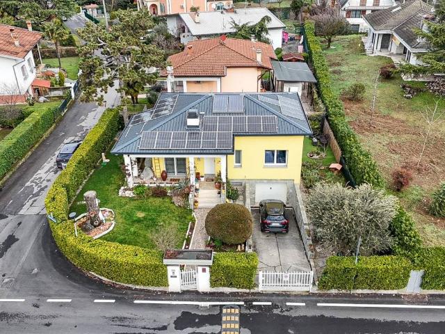 Villa Indipendente in vendita a Verdellino, Lombardia