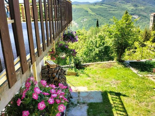 Villa Indipendente in vendita a Unione dell'Appennino Bolognese, Vergato