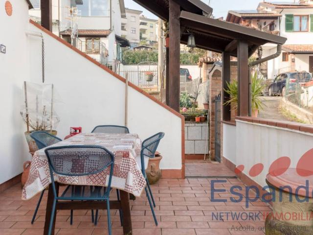 Villa Indipendente in vendita a Vergato, Bologna
