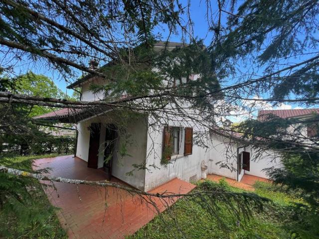 Villa Indipendente in vendita a Unione dei comuni Valle del Savio, Verghereto