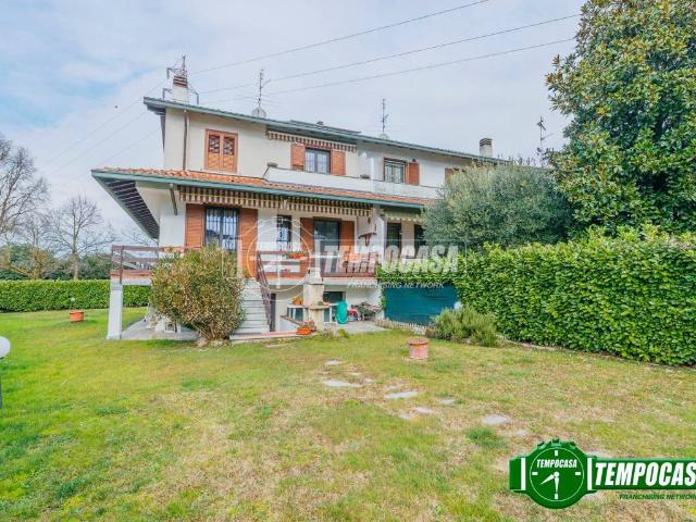 Villa Indipendente in vendita a Unione dei Comuni I Fontanili, Vermezzo