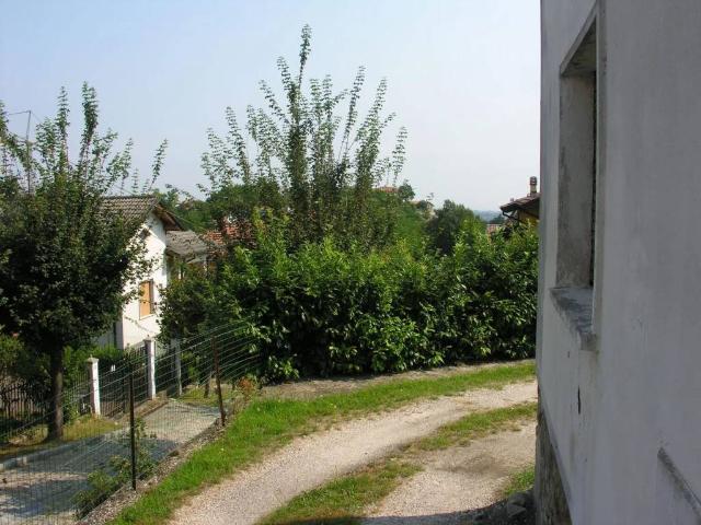 Villa Indipendente in vendita a Vernasca, Reggio Emilia