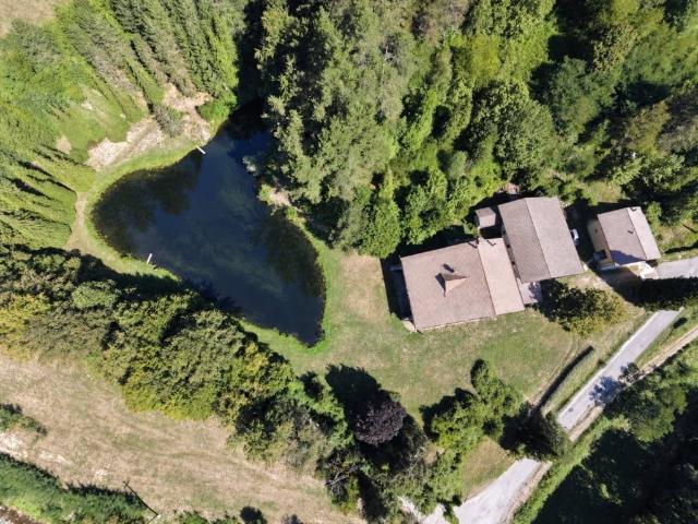 Villa Indipendente in vendita a Il Casone, Vernio
