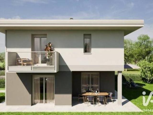 Villa Indipendente in vendita a Verolanuova, Brescia
