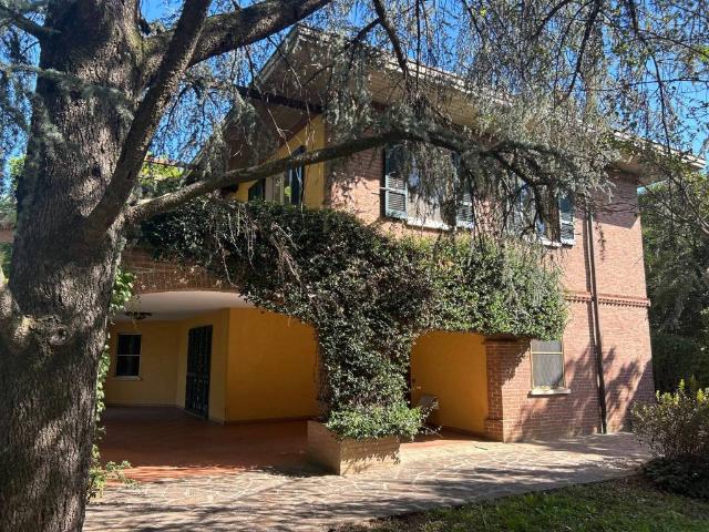 Villa Indipendente in vendita a Verolavecchia, Lombardia