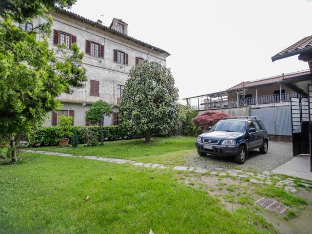 Villa Indipendente in vendita a Madonnina, Piemonte