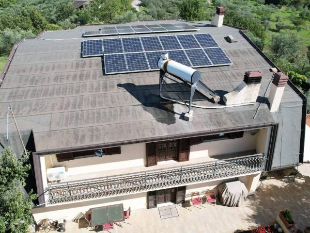 Villa Indipendente in vendita a Veroli, Lazio