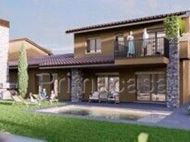 Villa Indipendente in vendita a Nord-Est, Brenzone