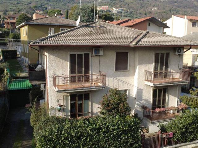 Villa Indipendente in vendita a Nord-Est, Brenzone