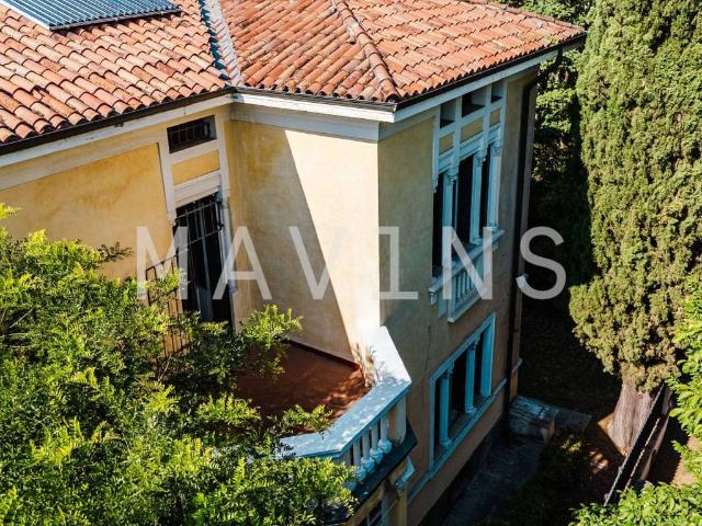 Villa Indipendente in vendita a Nord-Ovest, Brenzone