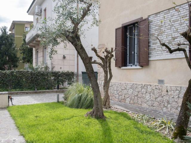Villa Indipendente in vendita a Ovest, Brenzone