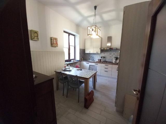 Villa Indipendente in vendita a Sud, Brenzone