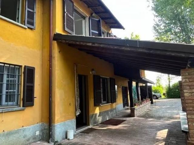 Villa Indipendente in vendita a Verrua Po, Lombardia