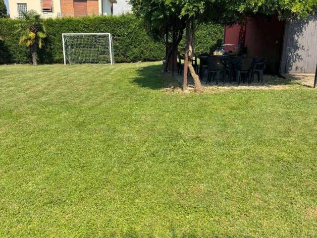 Villa Indipendente in vendita a Vertemate Con Minoprio, Lombardia