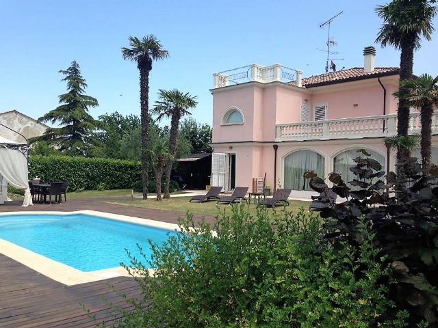 Villa Indipendente in vendita a Unione di comuni Valmarecchia, Verucchio