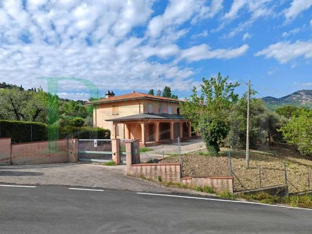 Villa Indipendente in vendita a Unione di comuni Valmarecchia, Verucchio