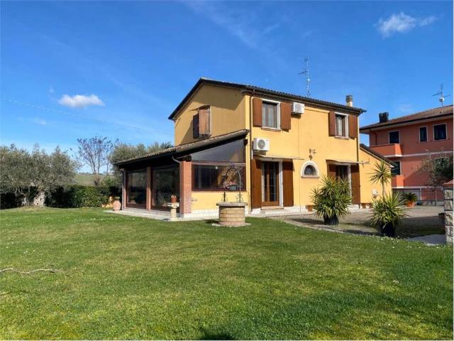 Villa Indipendente in vendita a Unione di comuni Valmarecchia, Verucchio