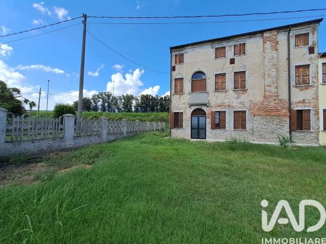 Villa Indipendente in vendita a Vescovana, Padova