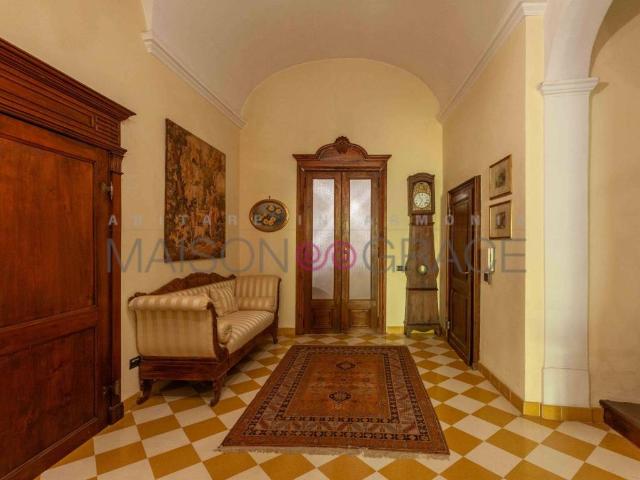 Villa Indipendente in vendita a Piemonte, Asti