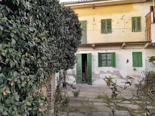 Villa Indipendente in vendita a Piemonte, Novara