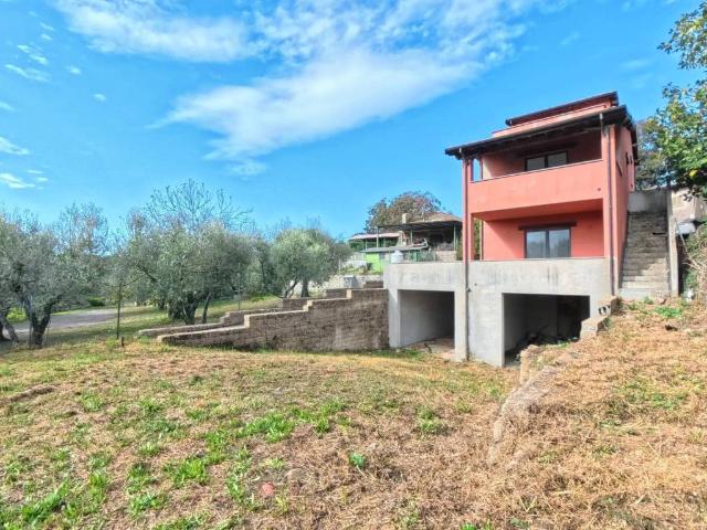 Villa Indipendente in vendita a Mazzocchio Alto, Vetralla