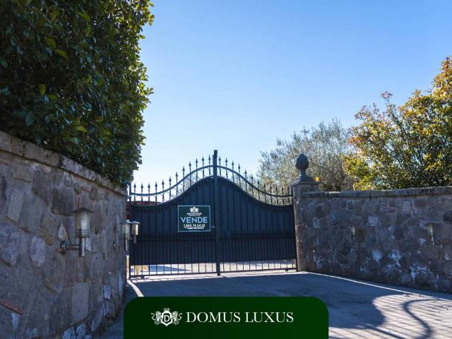 Villa Indipendente in vendita a Madonna del Ponte, Vetralla