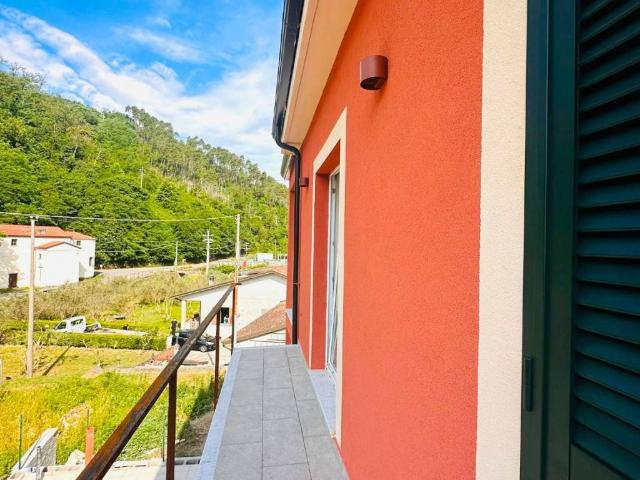 Villa Indipendente in vendita a Prati di Vezzano, Vezzano Ligure