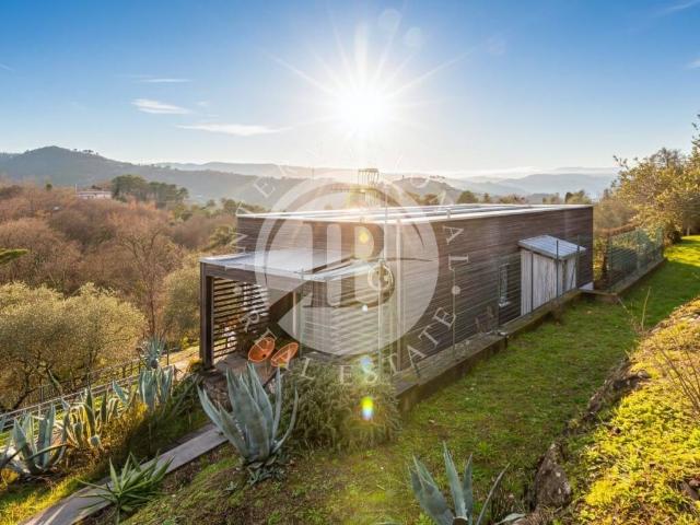 Villa Indipendente in vendita a Vezzano Ligure, Liguria