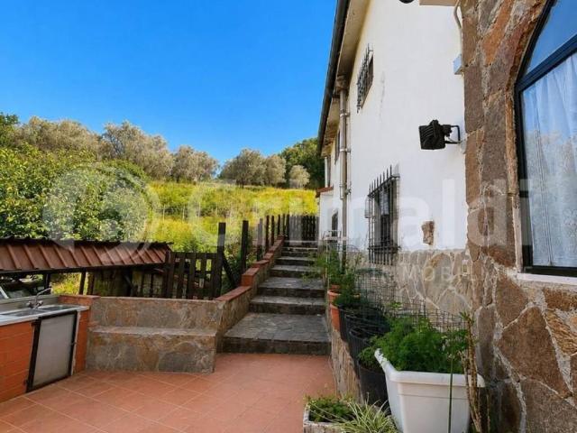 Villa Indipendente in vendita a Vezzano Inferiore, Vezzano Ligure