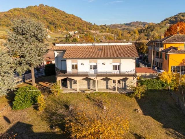 Villa Indipendente in vendita a Colline Matildiche, Re