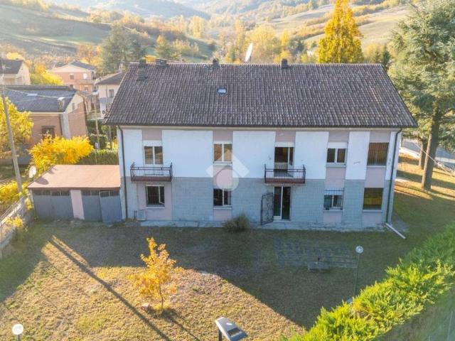 Villa Indipendente in vendita a Colline Matildiche, Re