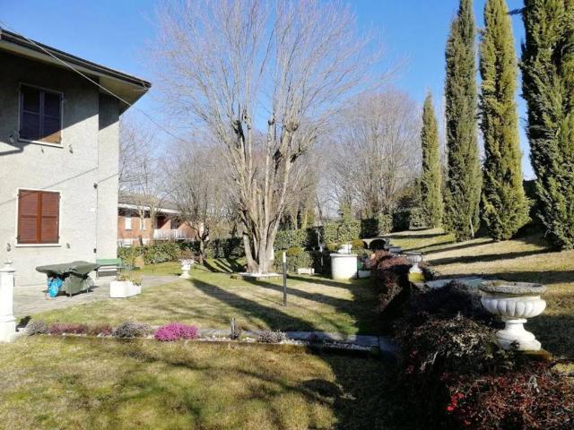 Villa Indipendente in vendita a Colline Matildiche, Re
