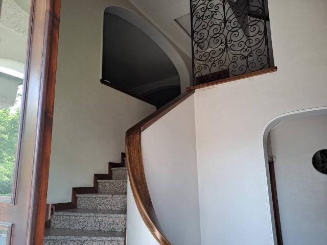 Villa Indipendente in vendita a Viadana, Lombardia