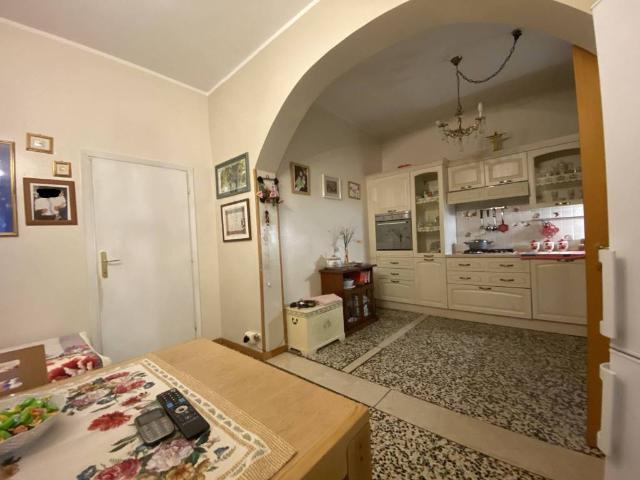 Villa Indipendente in vendita a Viadana, Lombardia