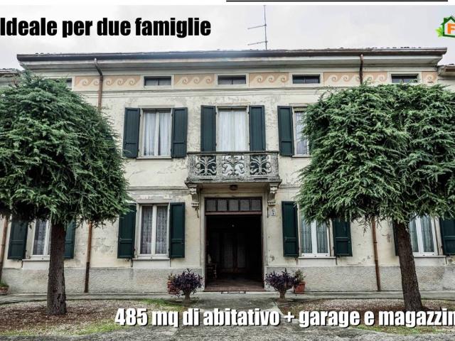 Villa Indipendente in vendita a Viadana, Lombardia