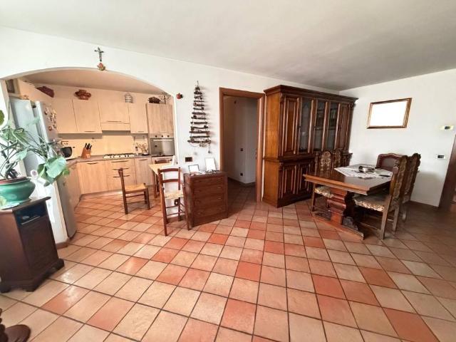 Villa Indipendente in vendita a Volta, Viadana