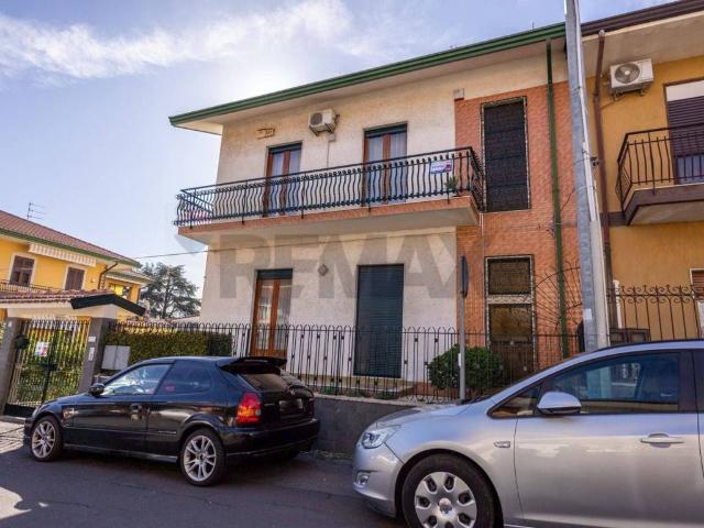 Villa Indipendente in vendita a Viagrande, Sicilia